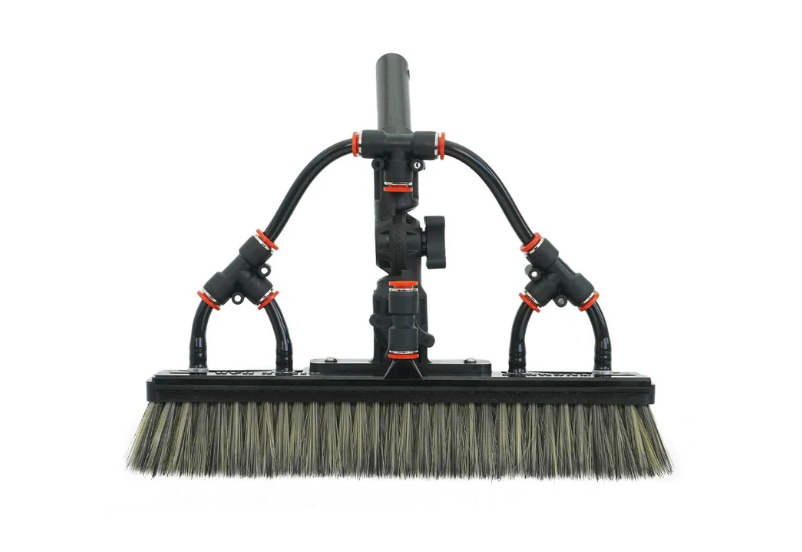 Tucker Alpha Glide Brush