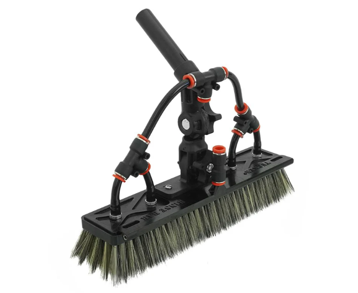 Tucker Alpha Glide Brush